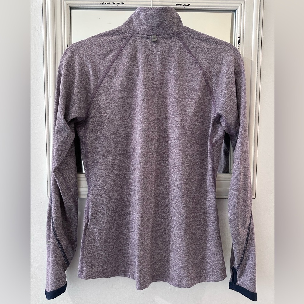 Nike DriFit 3/4 zip-up Pullover - Picture 4 of 4